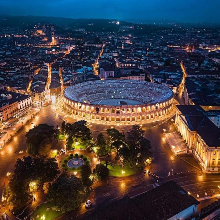 Appartamento Vicino Al Centro Adigeo E Fiera Verona Exterior foto